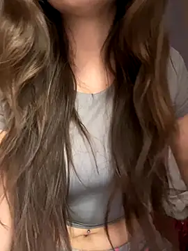 Snapshot of shopiabrow chatting on 28, 10, 2025 shopiabrow online show from 28, 10, 2025