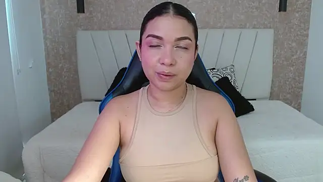 AliceSmity  online show from 1, 4, 2026