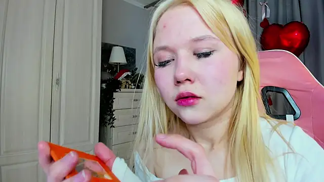 VivieSunn online show from 14, 2, 2026