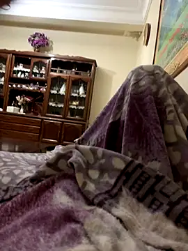 Snapshot of Unique-Man chatting on 24, 10, 2025 Unique-Man online show from 24, 10, 2025