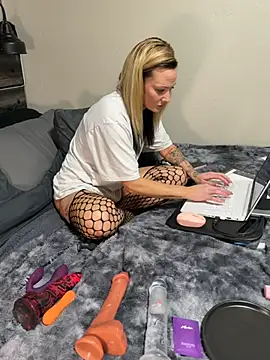 Snapshot of daniellasinnocence chatting on 11, 11, 2025 daniellasinnocence online show from 11, 11, 2025