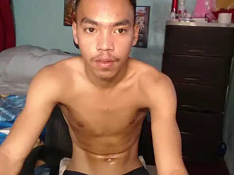 slimraz02 online show from 10, 3, 2026