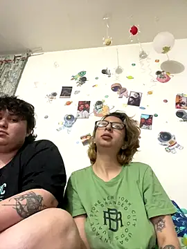 Snapshot of Ellie_Raven chatting on 3, 11, 2025 Ellie Raven online show from 3, 11, 2025