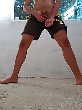 Snapshot of Fernandosafado081 chatting on 8, 3, 2026 Fernandosafado081 online show from 8, 3, 2026