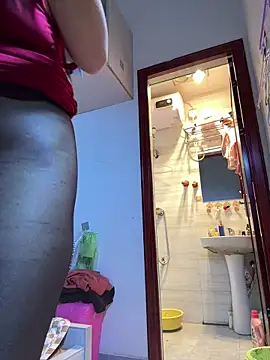 Zuzu-6 online show from 17, 3, 2026