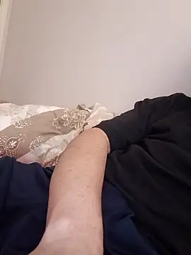 Snapshot of burak682 chatting on 28, 10, 2025 burak682 online show from 28, 10, 2025