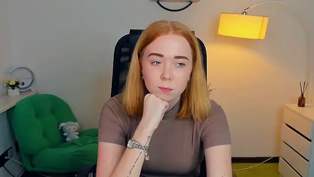 AddieOsler online show from 12, 11, 2025