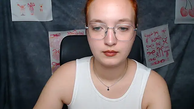 Snapshot of MissAriaa chatting on 5, 7, 2026 MissAriaa online show from 5, 7, 2026