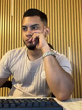 Tiler wolker online show from 21, 11, 2025