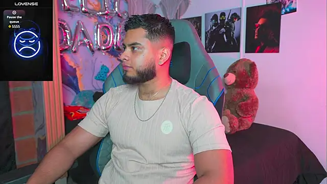 Tiler wolker online show from 14, 4, 2026