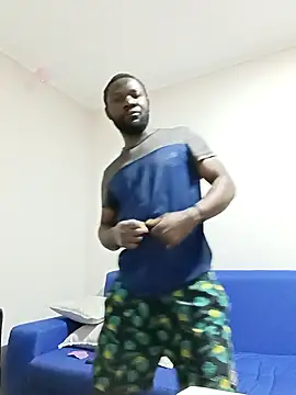 Snapshot of shoodly99 chatting on 26, 10, 2025 shoodly99 online show from 26, 10, 2025