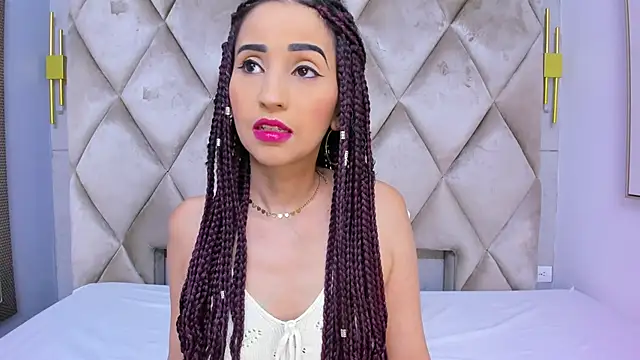 violett rabbit  online show from 8, 4, 2026