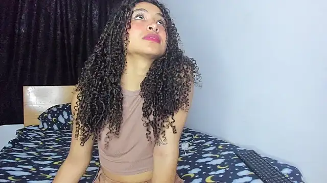 Snapshot of Keniia_rizz chatting on 13, 11, 2025 Keniia rizz online show from 13, 11, 2025