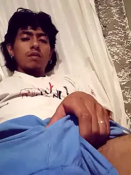 SkinniYamo online show from 23, 2, 2026