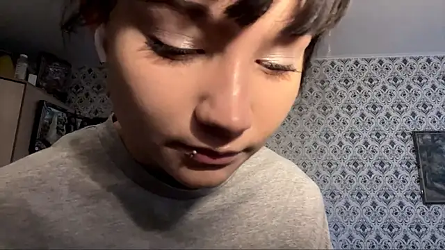 SofiaDreams09 online show from 12, 11, 2025