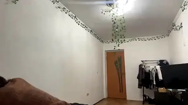 LilithFlamey online show from 2, 11, 2025