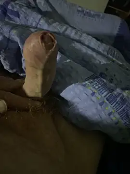 Snapshot of Ilovemilf1 chatting on 4, 11, 2025 Ilovemilf1 online show from 4, 11, 2025