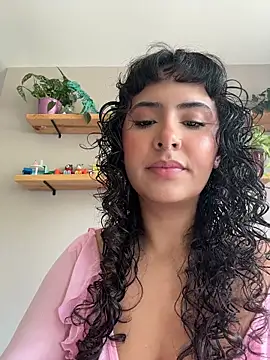 SugarTroubl33 online show from 2, 6, 2026