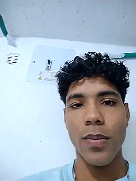 Alex Sweeting online show from 23, 3, 2026