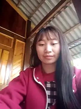 Linh sexy98 online show from 5, 4, 2026