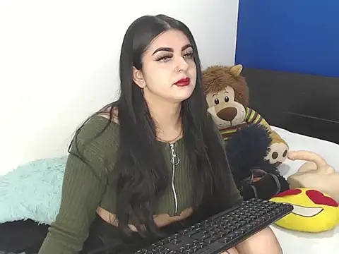 EmmilyConnor online show from 12, 4, 2026