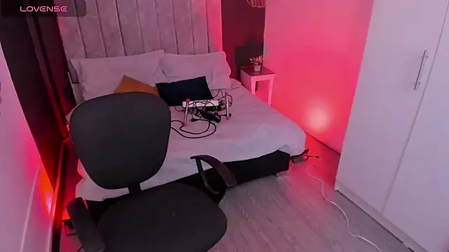 mia jagger online show from 20, 3, 2026