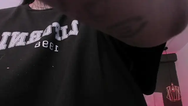 mia jagger online show from 16, 4, 2026