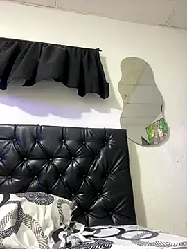 zui luu online show from 13, 11, 2025