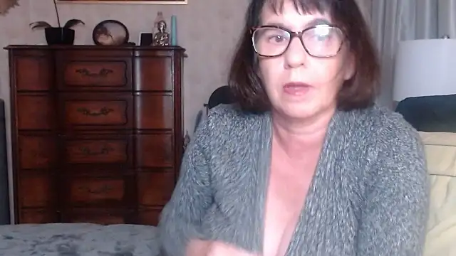 BigbustedBrenda online show from 5, 12, 2025