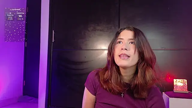 emilyy1  online show from 19, 12, 2025