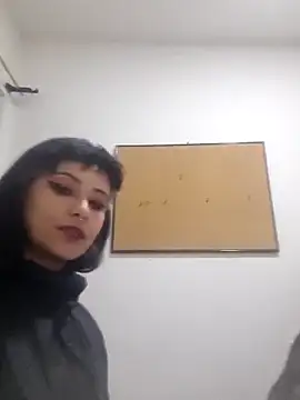 Sandyofi online show from 4, 11, 2025