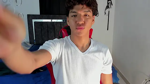 Maximiliano Khalil online show from 5, 1, 2026