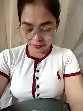 Bamboo-niee123 online show from 3, 4, 2026