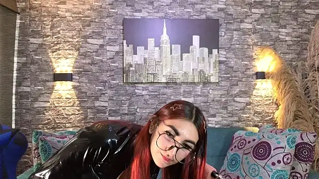 Snapshot of venusevanss chatting on 28, 10, 2025 venusevanss online show from 28, 10, 2025