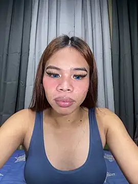 Snapshot of kierra_fox chatting on 10, 11, 2025 kierra fox online show from 10, 11, 2025