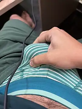 SentScruples online show from 17, 11, 2025