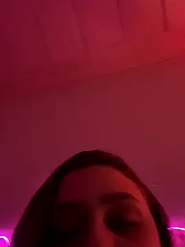 Snapshot of Lumen_00 chatting on 29, 10, 2025 Lumen 00 online show from 29, 10, 2025