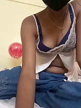 Snapshot of Sanaya_Queen19 chatting on 30, 10, 2025 Sanaya Queen19 online show from 30, 10, 2025