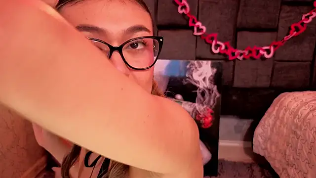 Im-Lola online show from 16, 2, 2026