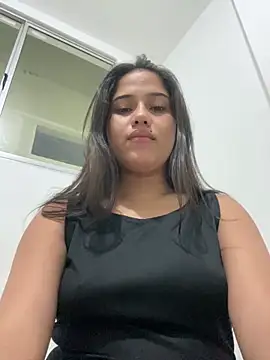 Snapshot of MARIILYNXGXX1 chatting on 20, 11, 2025 MARIILYNXGXX1 online show from 20, 11, 2025