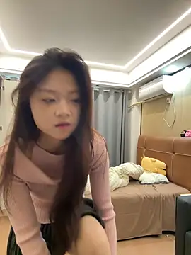 xiaojingzi66 online show from 6, 11, 2025