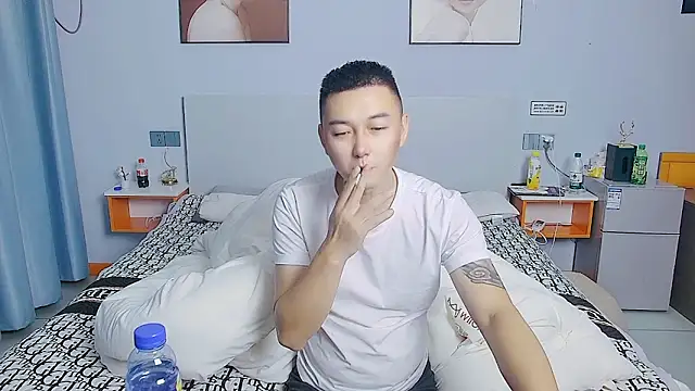 Snapshot of xiao8787 chatting on 4, 11, 2025 xiao8787 online show from 4, 11, 2025