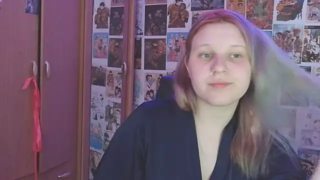 Snapshot of FoxPlayXX chatting on 14, 7, 2026 FoxPlayXX online show from 14, 7, 2026