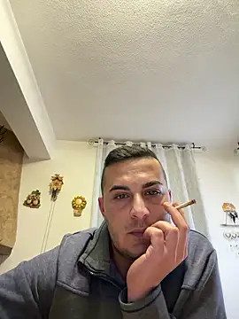 Snapshot of Kekkuzzo22 chatting on 12, 3, 2026 Kekkuzzo22 online show from 12, 3, 2026