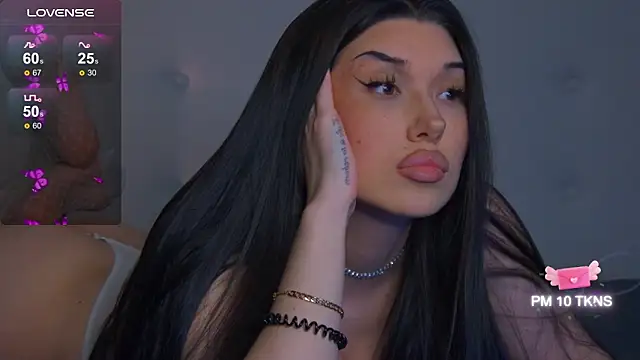 Kattyschwarz online show from 9, 11, 2025