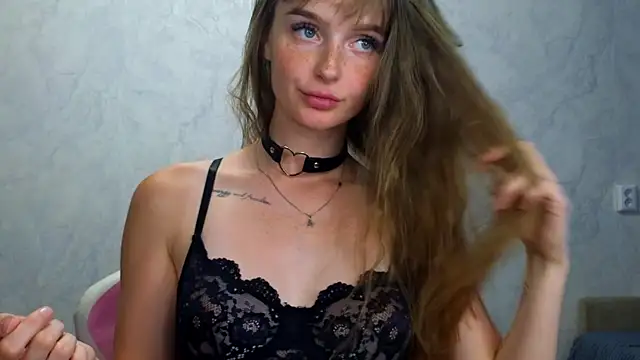 Lovelly molly1 online show from 8, 7, 2026