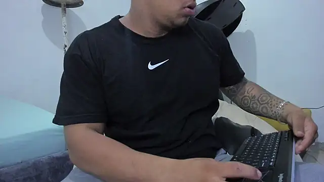 LucassFoster online show from 13, 11, 2025