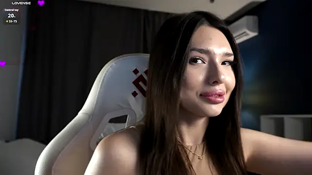 candylolly   online show from 8, 11, 2025