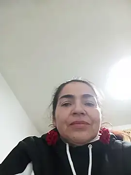 Snapshot of MaryRoze_ chatting on 8, 3, 2026 MaryRoze online show from 8, 3, 2026