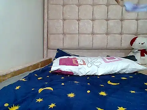 Petite baby5 online show from 3, 3, 2026